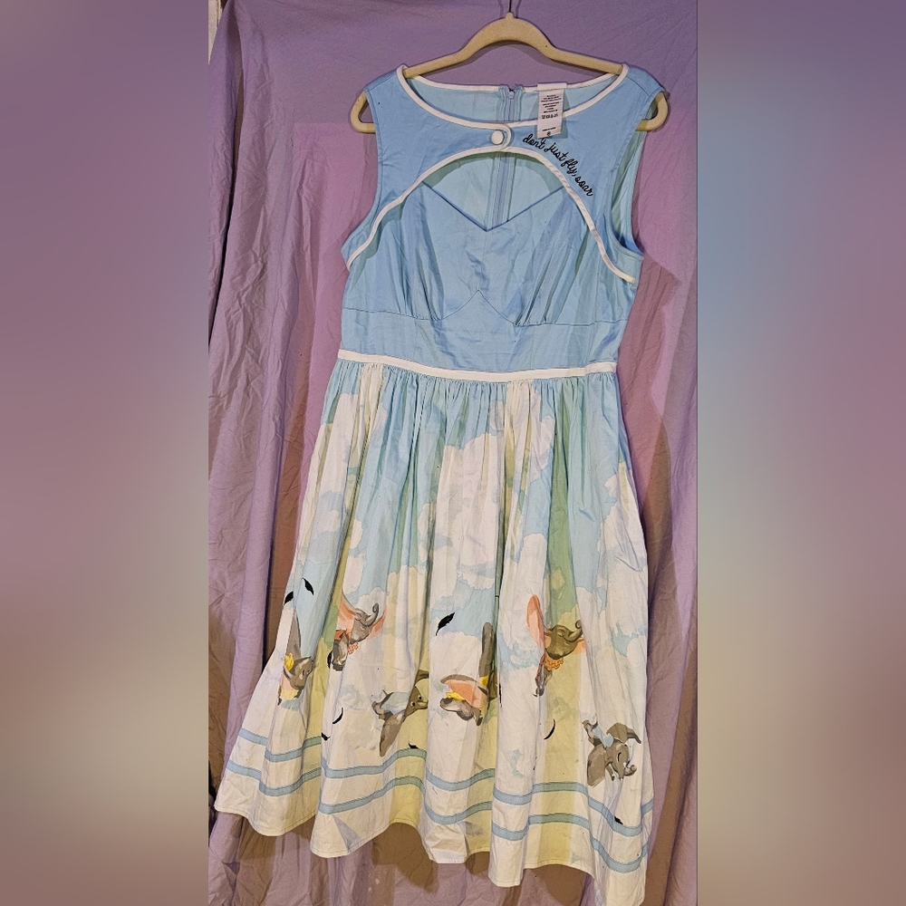 Rare Dumbo Disney Dress Shop in XL